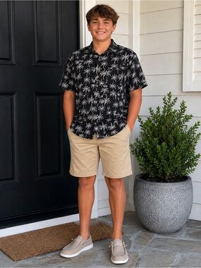 PX Kids Size 18 Palm Print Button Down Shirt Black EUC